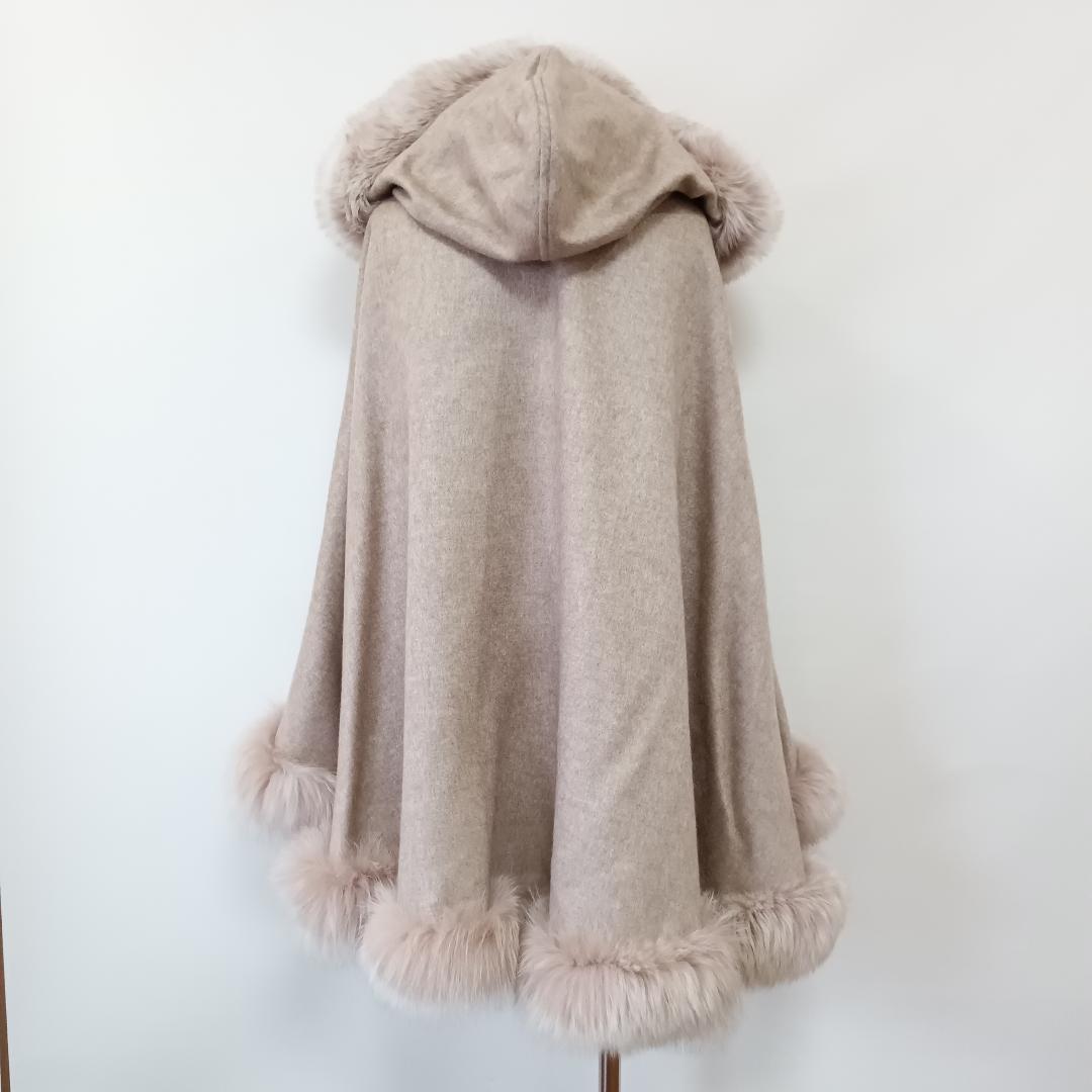 PIACENZA リアルファー ケープ クローク ブルーフォックス 毛皮 - メルカリ