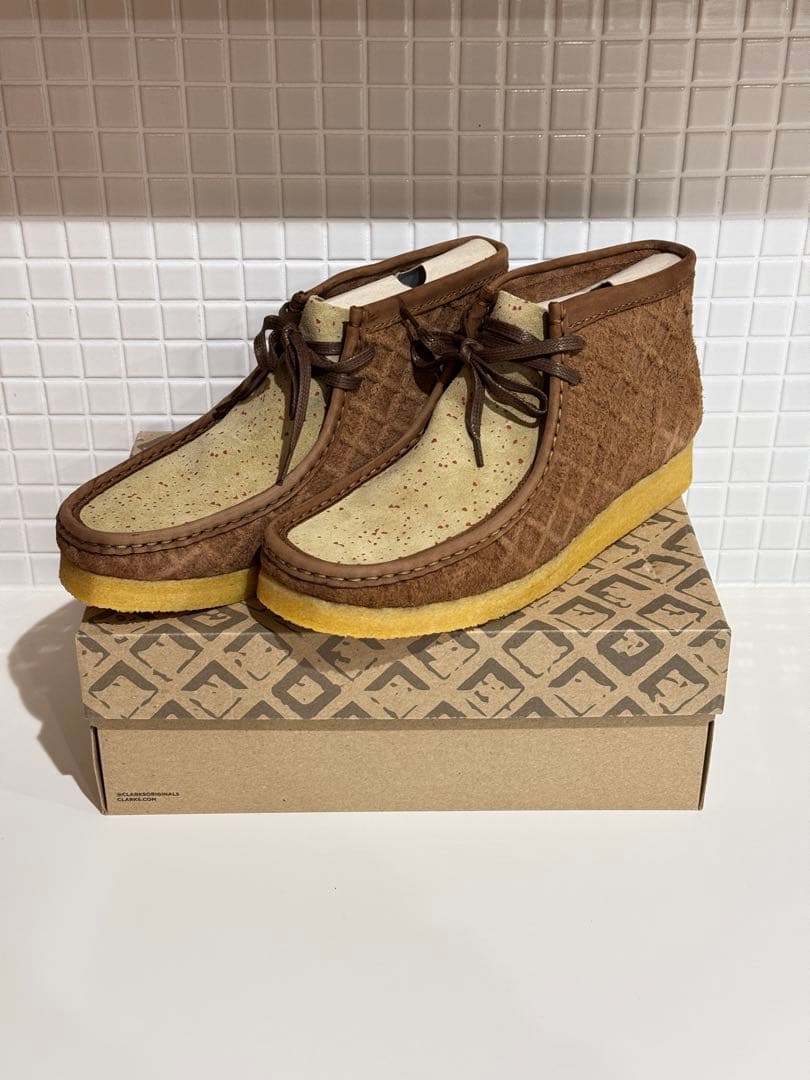 【新品未使用】27.5cm クラークス ワラビー sweet chick NAS