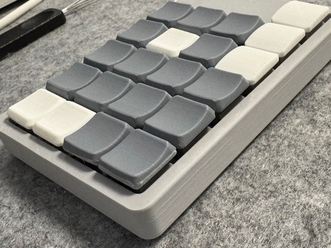 conductor 分割キーボード 狭ピッチ40％オーソリニア - メルカリ