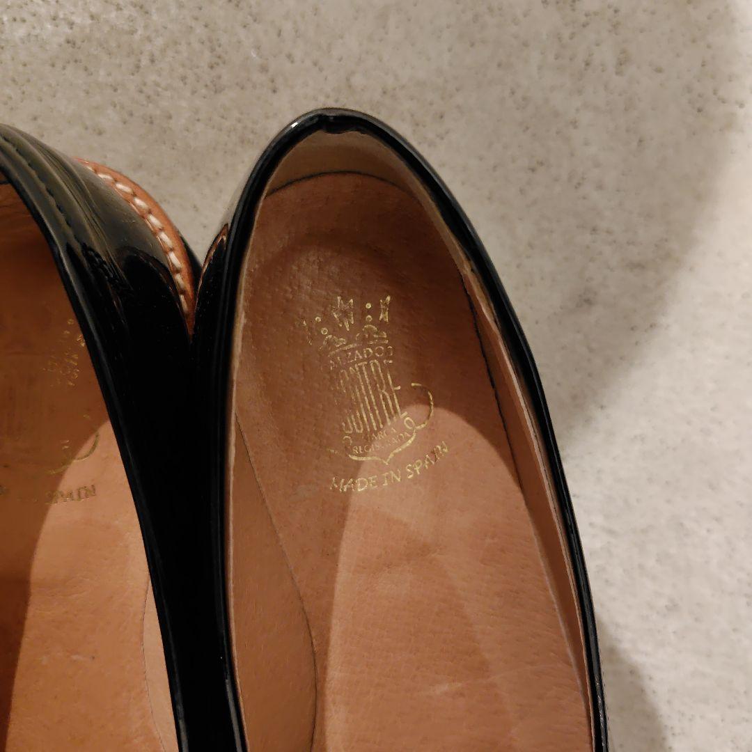 BONTRE 厚底キルトタッセルエナメルローファー ブラック 24.5cm