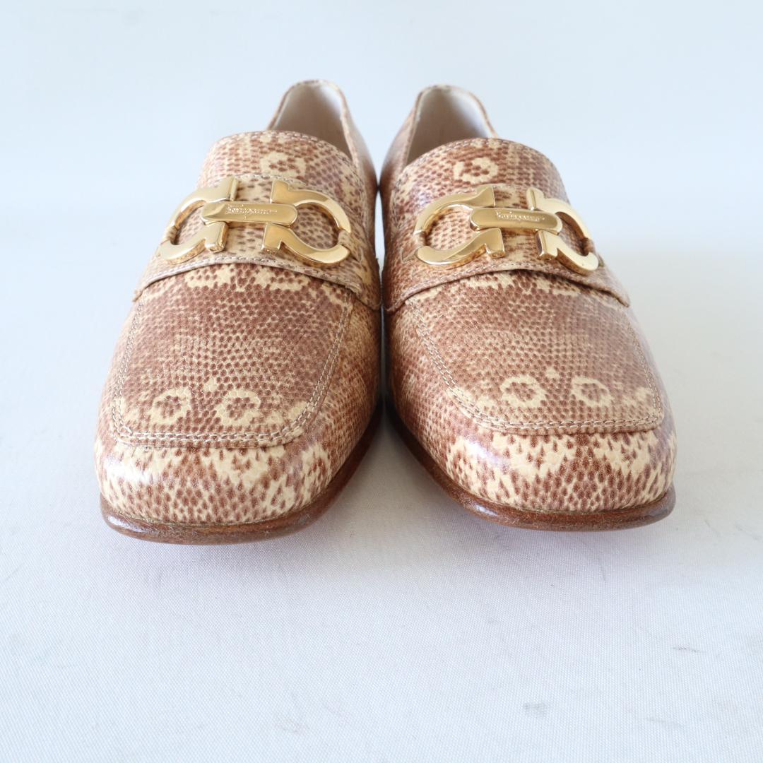 未使用フェラガモ ガンチーニローファー ヘビ柄5C 22〜22.5cm