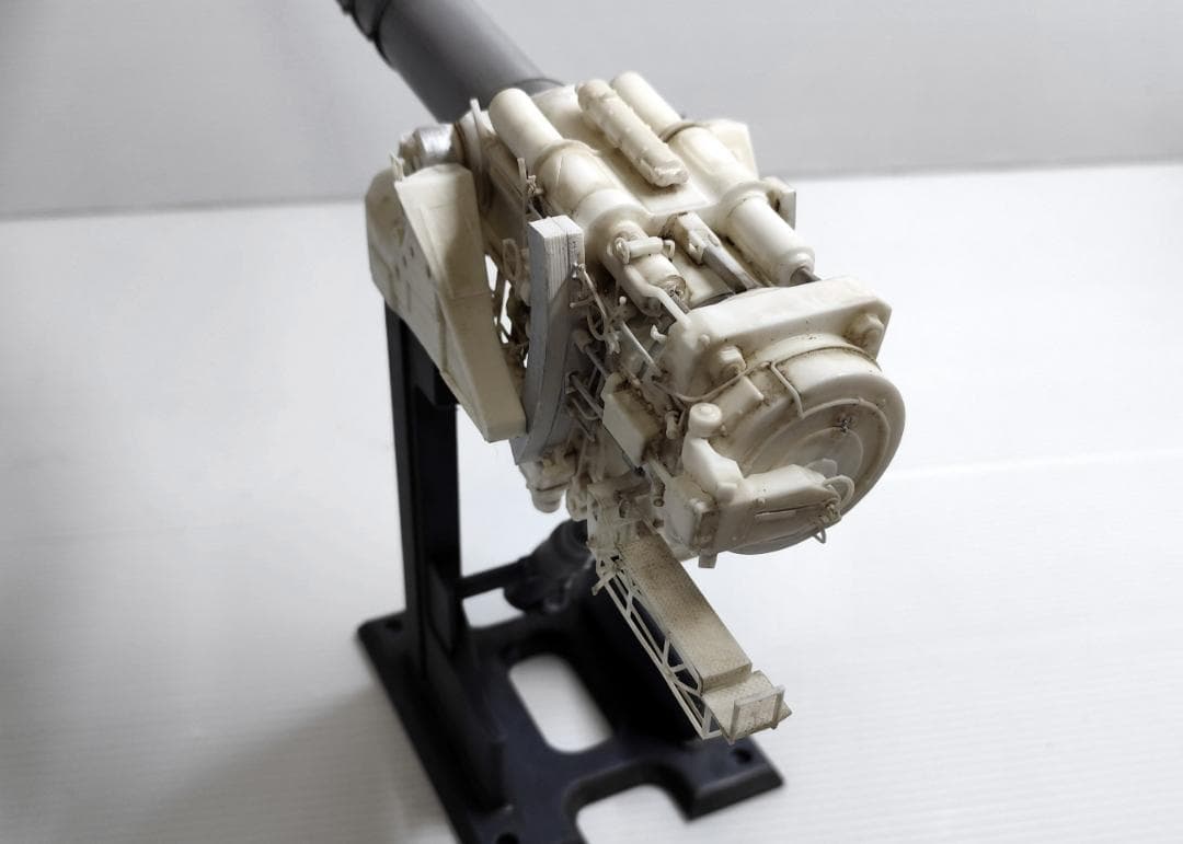 戦艦大和 46cm主砲組み立てキット(1/48スケール) 左砲 - メルカリ