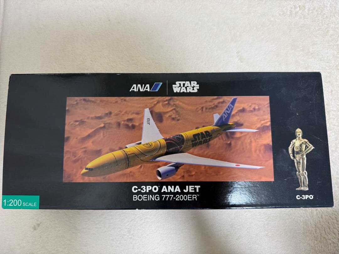 C-3PO ANA Jet Boeing 777-200ER 1:200 - メルカリ