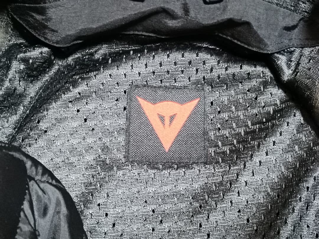 Dainese ジャケット 訳あり キルティングインナー付 オールシーズン