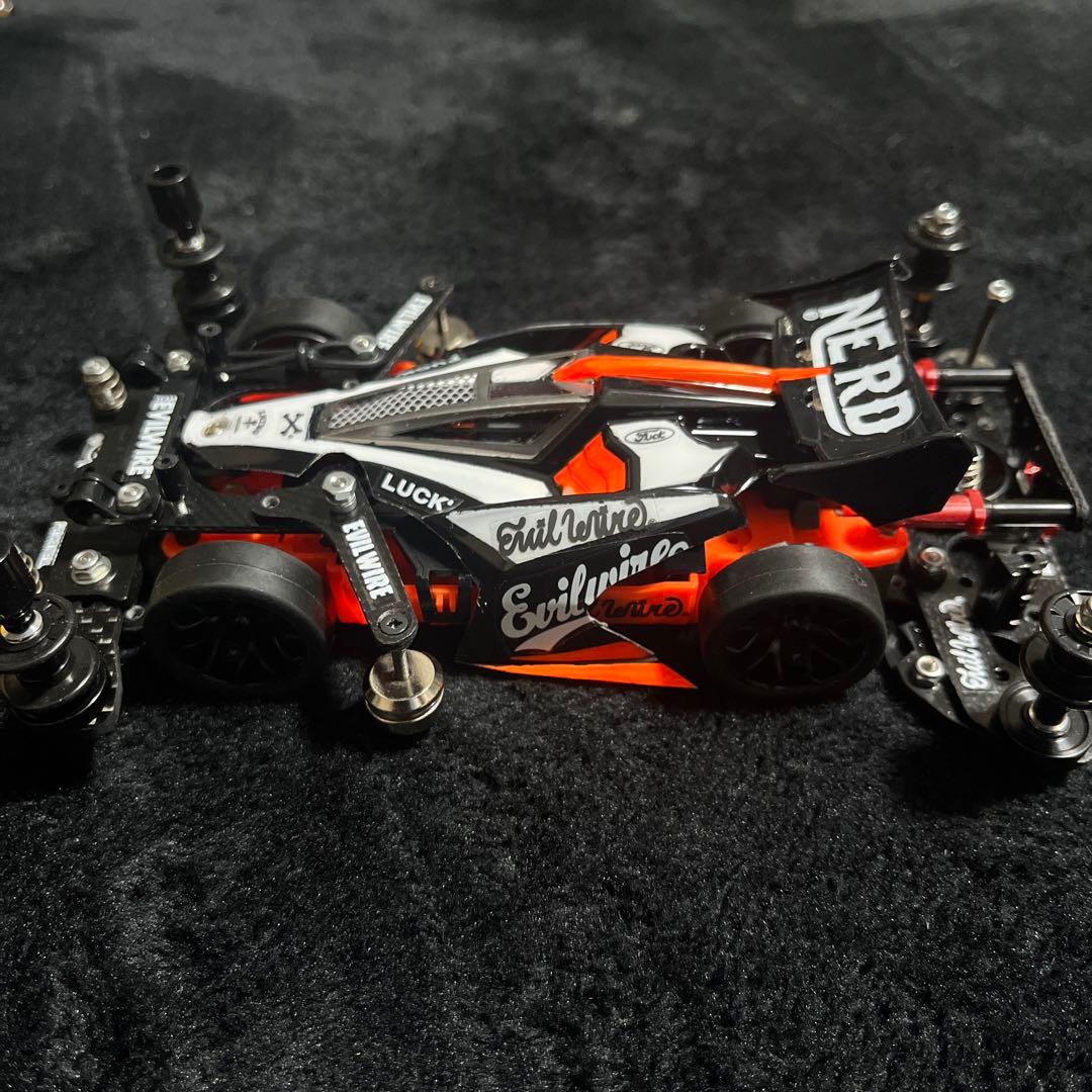 ミニ四駆 ストッククラスマシン アバンテmk2（提灯仕様）EVILWIRE