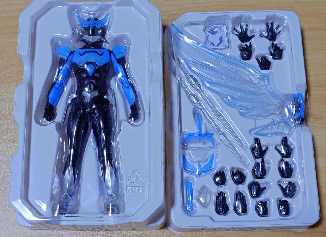 S.H.Figuarts 真骨彫製法 ウイングマン フィギュアーツ