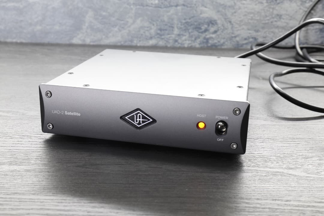その他 UNIVERSAL AUDIO UAD2 SATELLITE TB3 QUAD UAD-2 Satellite Thunderbolt 3 – Universal Audio