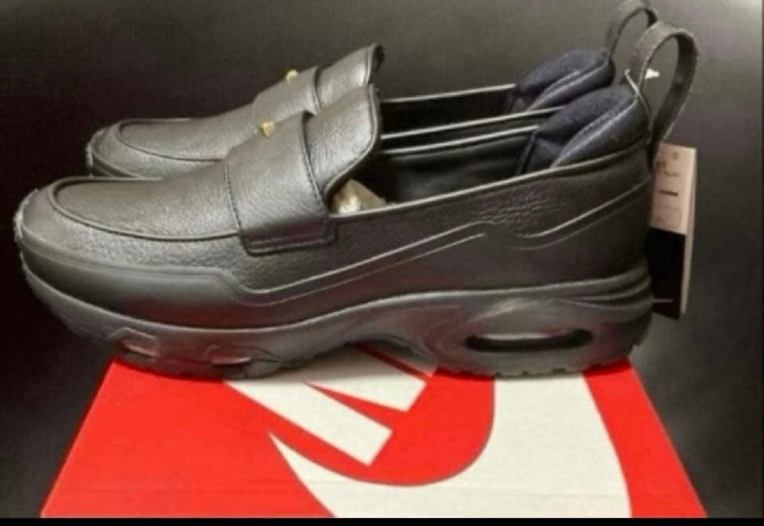 靴 22.5cm Nike Women's Air Max Phenomena