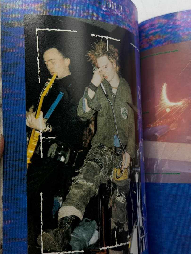 PUNK ON WAVE [POW]1985VOL.1NO.2パンクオンウェイブ - メルカリ