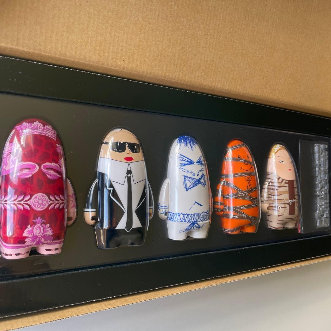 ビジョネアNo .44 「Toys Black」HERMES・CHANEL ビジョネアNo .44 「Toys Black」HERMES・CHANEL - メルカリ