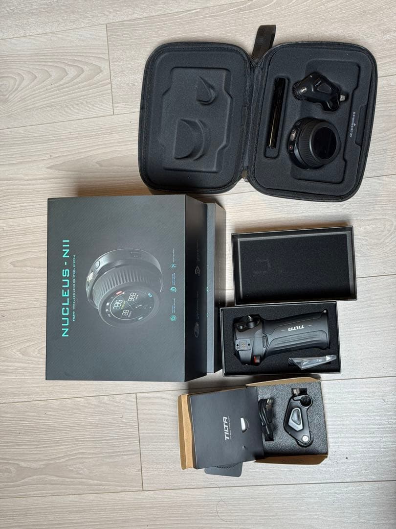 【美品】TILTA Nucleus Nano II フォローフォーカス ハンドル Amazon.com : Tilta Nucleus Nano II Control Handle | Control for