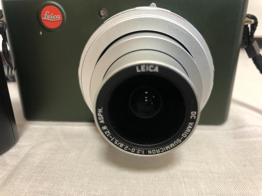 LEICA D-LUX4 Safari ブラック 2台セット - メルカリ