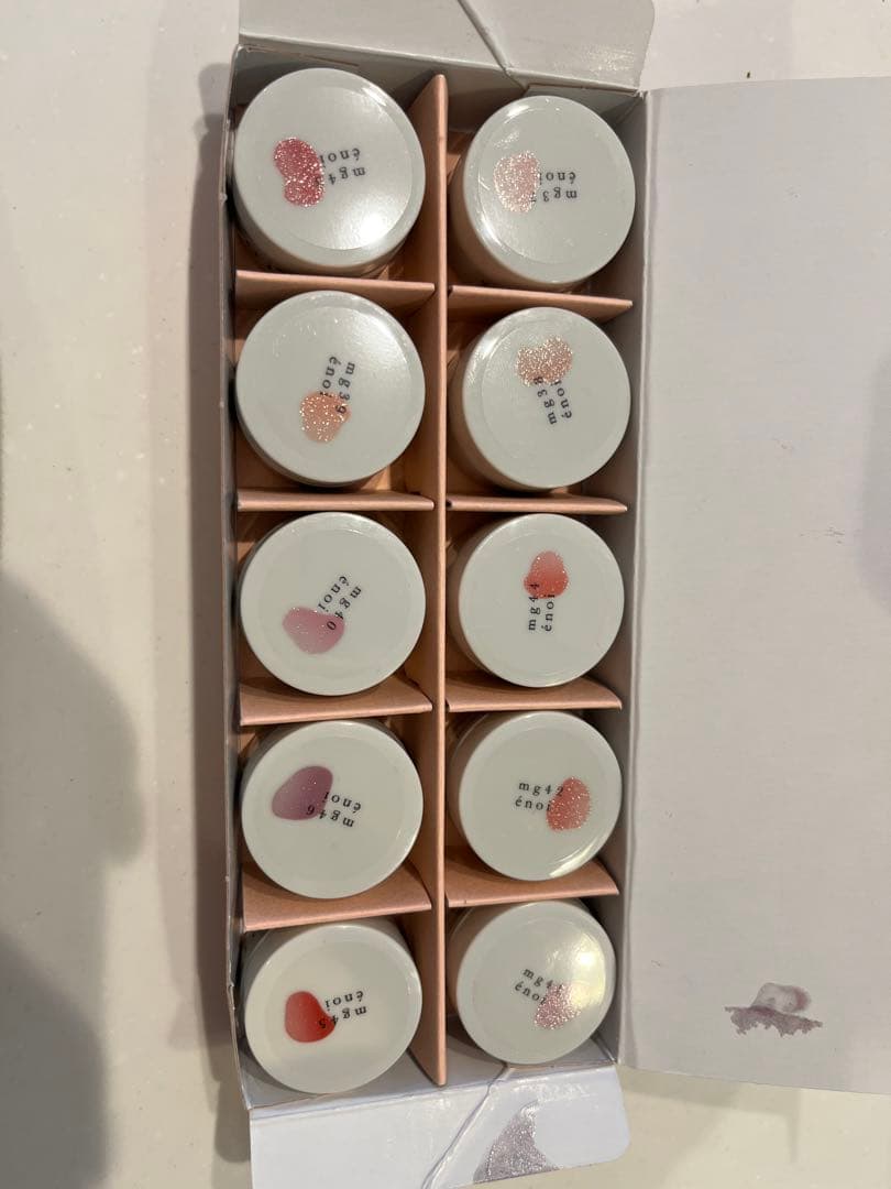 37.45わ未開封です！その他わ試し塗りしました！バラ売りも可能です✨