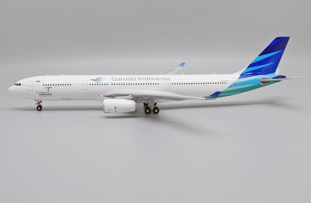 ガルーダ・インドネシア航空 A330-300 PK-GHA 1/200 - メルカリ