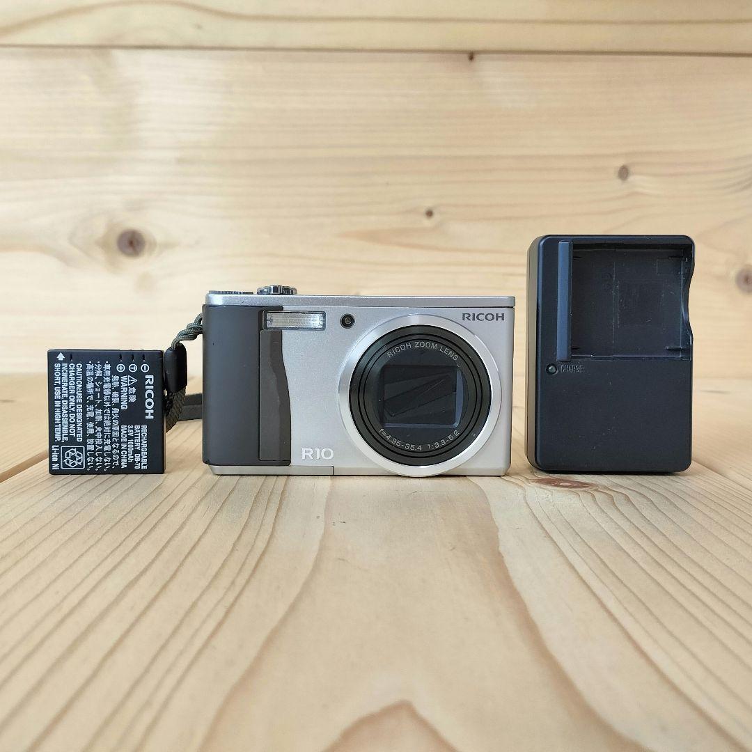 ★動作確認済、シャッター回数少★RICOH リコー R10 ☆動作確認済、シャッター回数少☆RICOH リコー R10 - メルカリ
