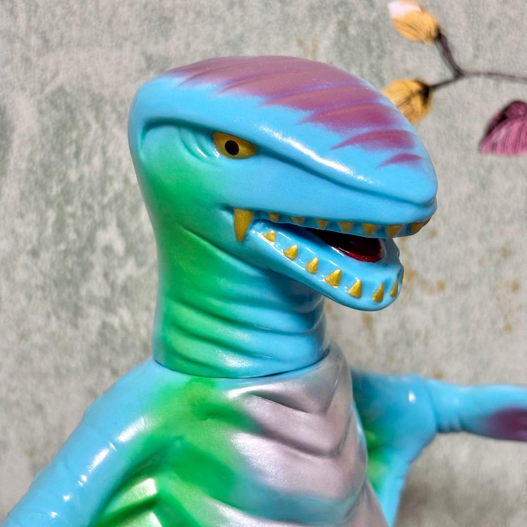 マーミット 『アメゴン』 ソフビ キャプテンウルトラ - メルカリ