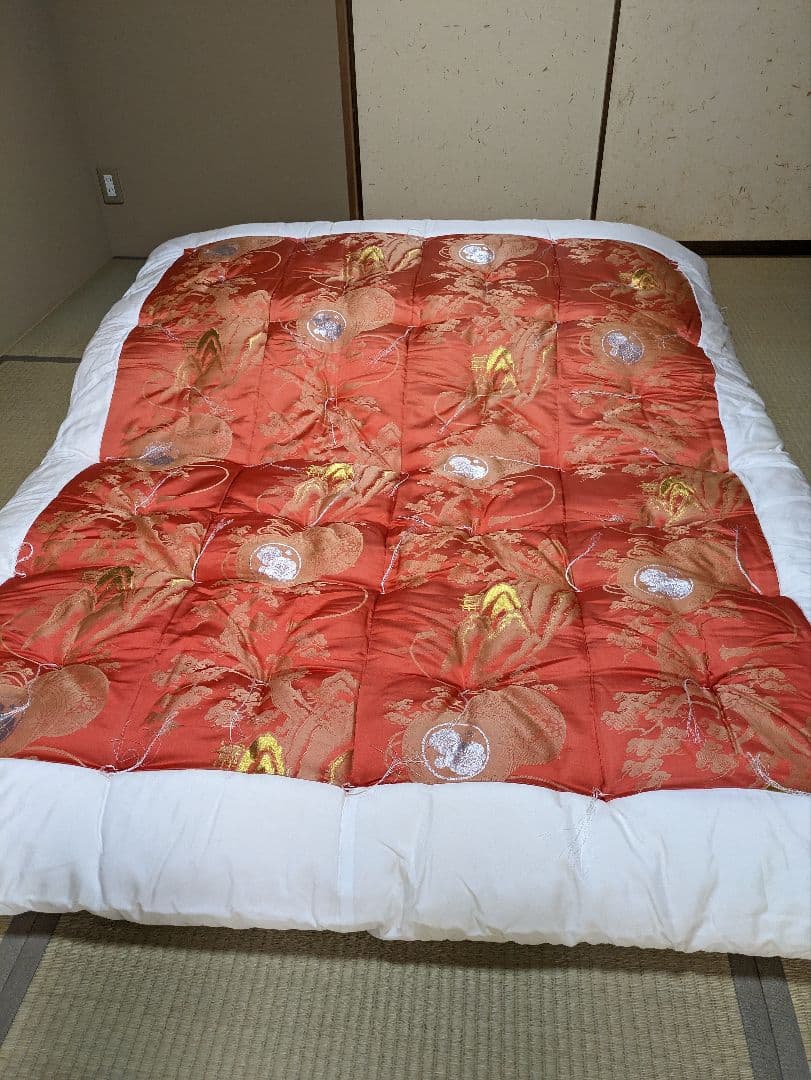 高級婚礼布団、正絹、真綿、掛布団のみ - メルカリ