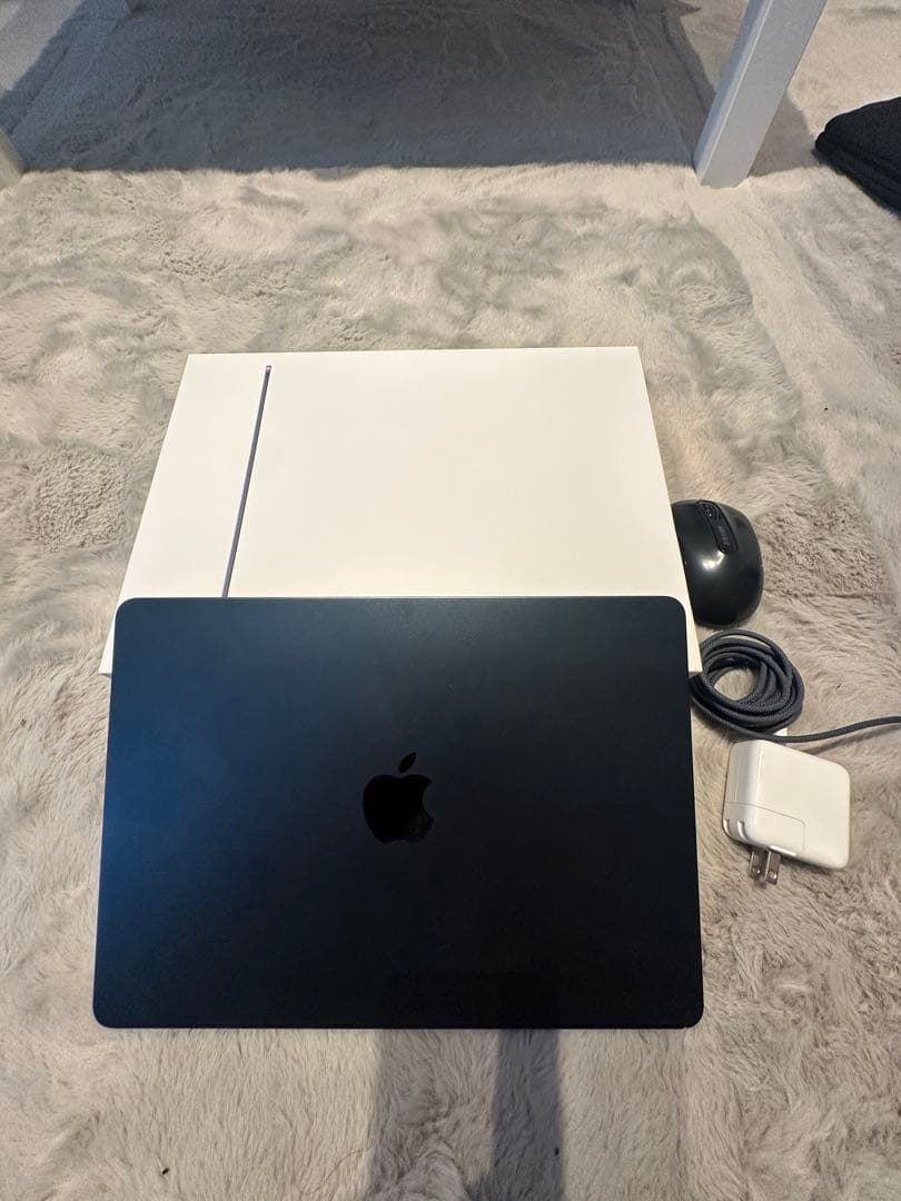 MacBook Air M2 8GB/256GB ミッドナイト 【本日発送可】 Amazon.co.jp: 【整備済み品】Apple MacBook Air M2 2022 (13インチ