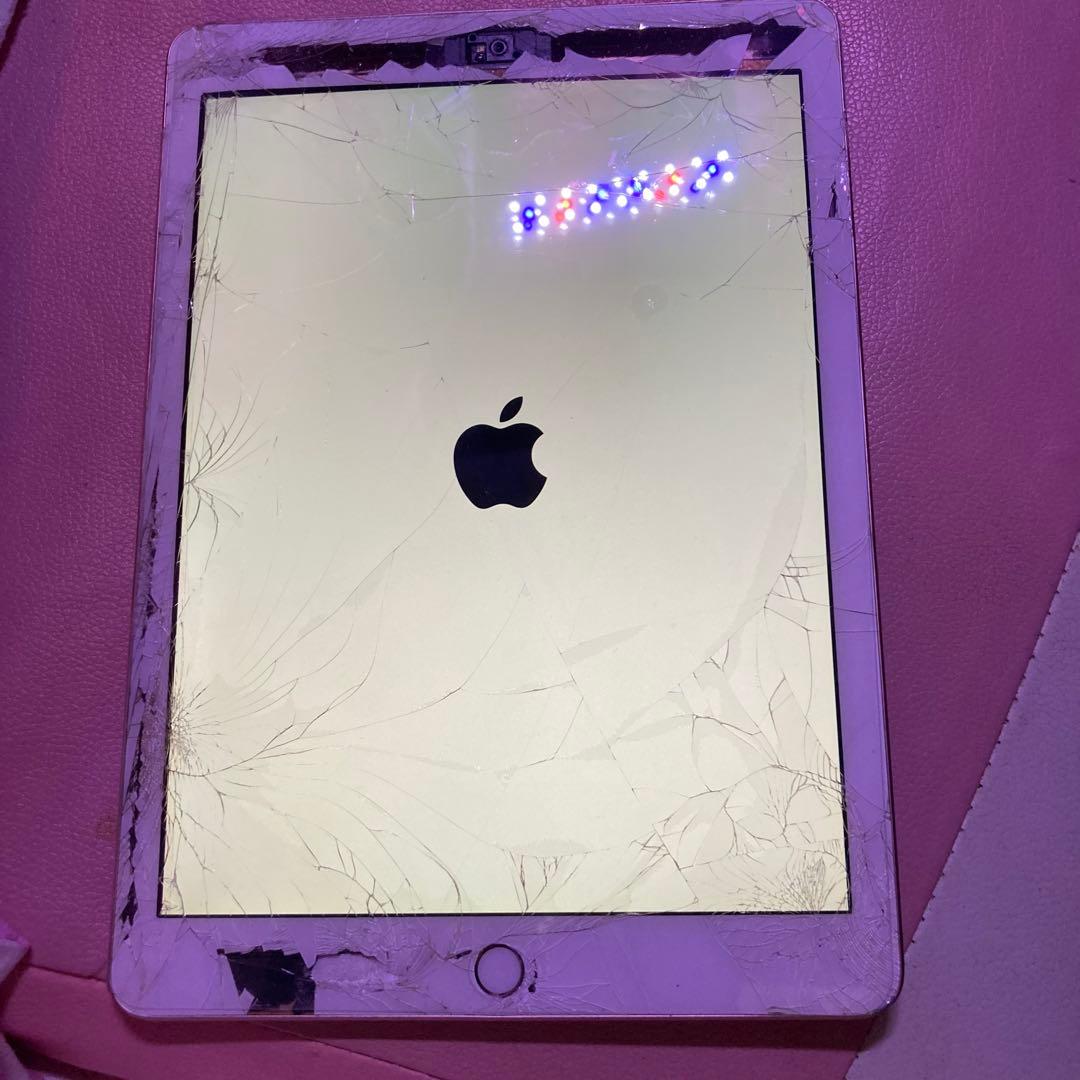 iPad 第6世代 ジャンク 割れ 汚れ - メルカリ