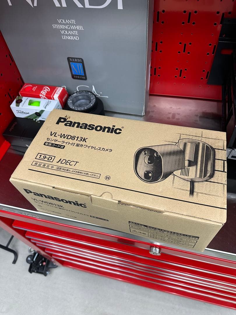 パナソニック　防犯カメラ　センサーライトつき センサーライト付屋外ワイヤレスカメラ VL-WD813K Panasonic