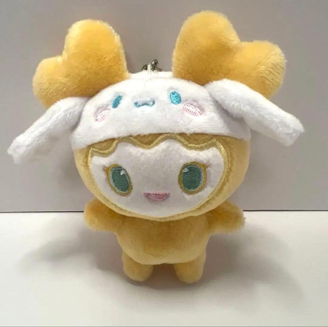 twice ジヒョ サンリオコラボバッグチャーム シナモロール ジブリー