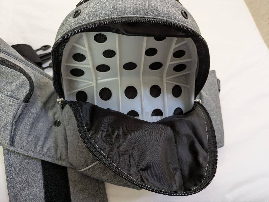 グレー 抱っこ紐 メッシュ素材 収納ポケット付き - メルカリ