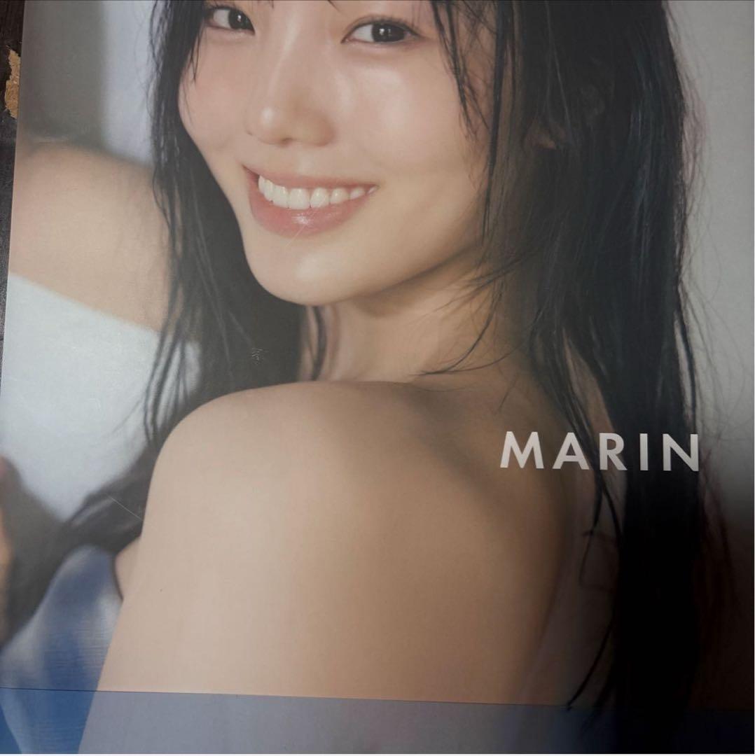 本田真凜1st写真集 『MARIN』サイン入り ポストカード1枚付