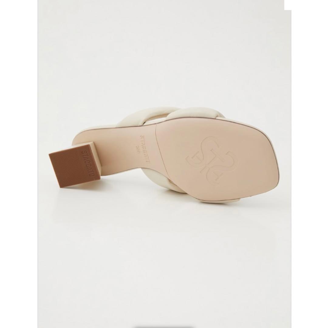 ◇新品◇ スタッカート 22cm サンダル ミュール STACCATO