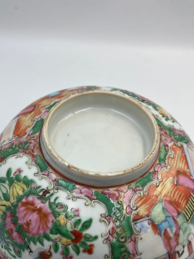 中国古美術 清時代 広彩 人物文 椀 開光人物 草花文 五彩 人物