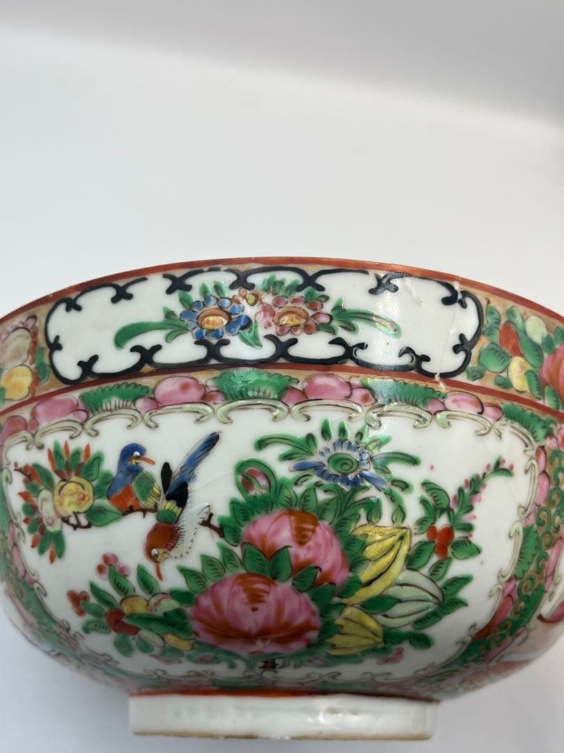 中国古美術 清時代 広彩 人物文 椀 開光人物 草花文 五彩 人物