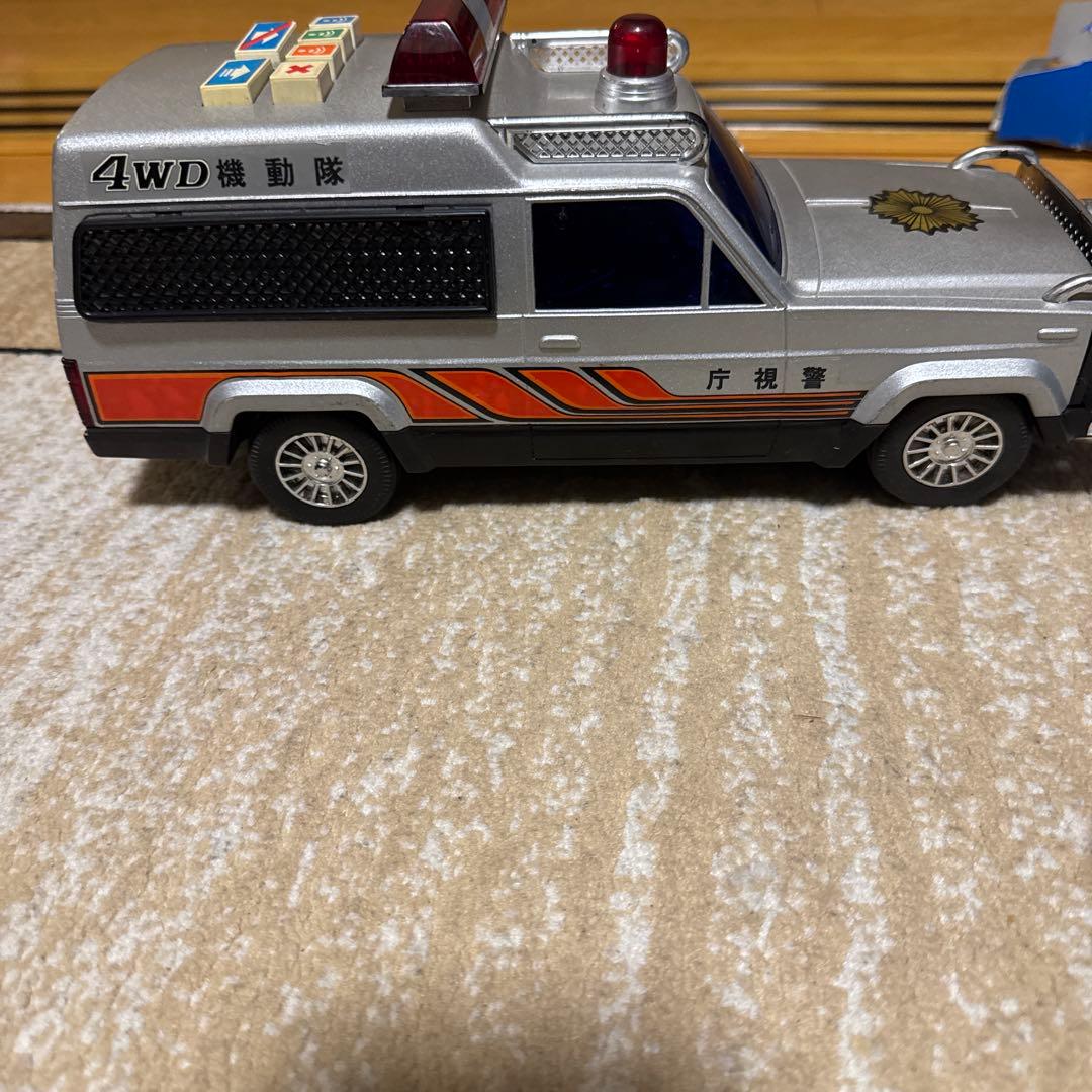 昭和レトロ アルプス商事 警視庁機動隊4WD (日本製) - メルカリ