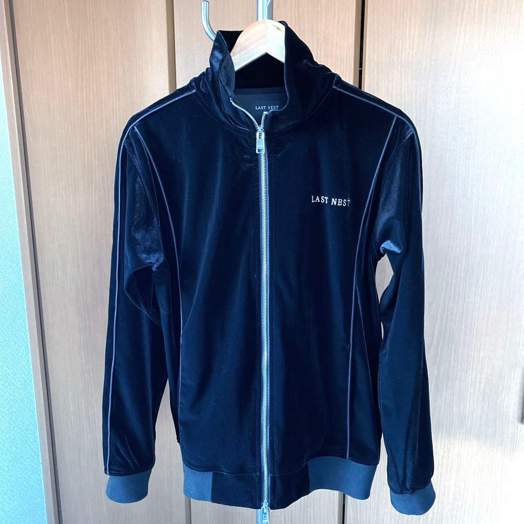 即完売品】LAST NEST ベロア セットアップ 【上下Lサイズ】 - メルカリ