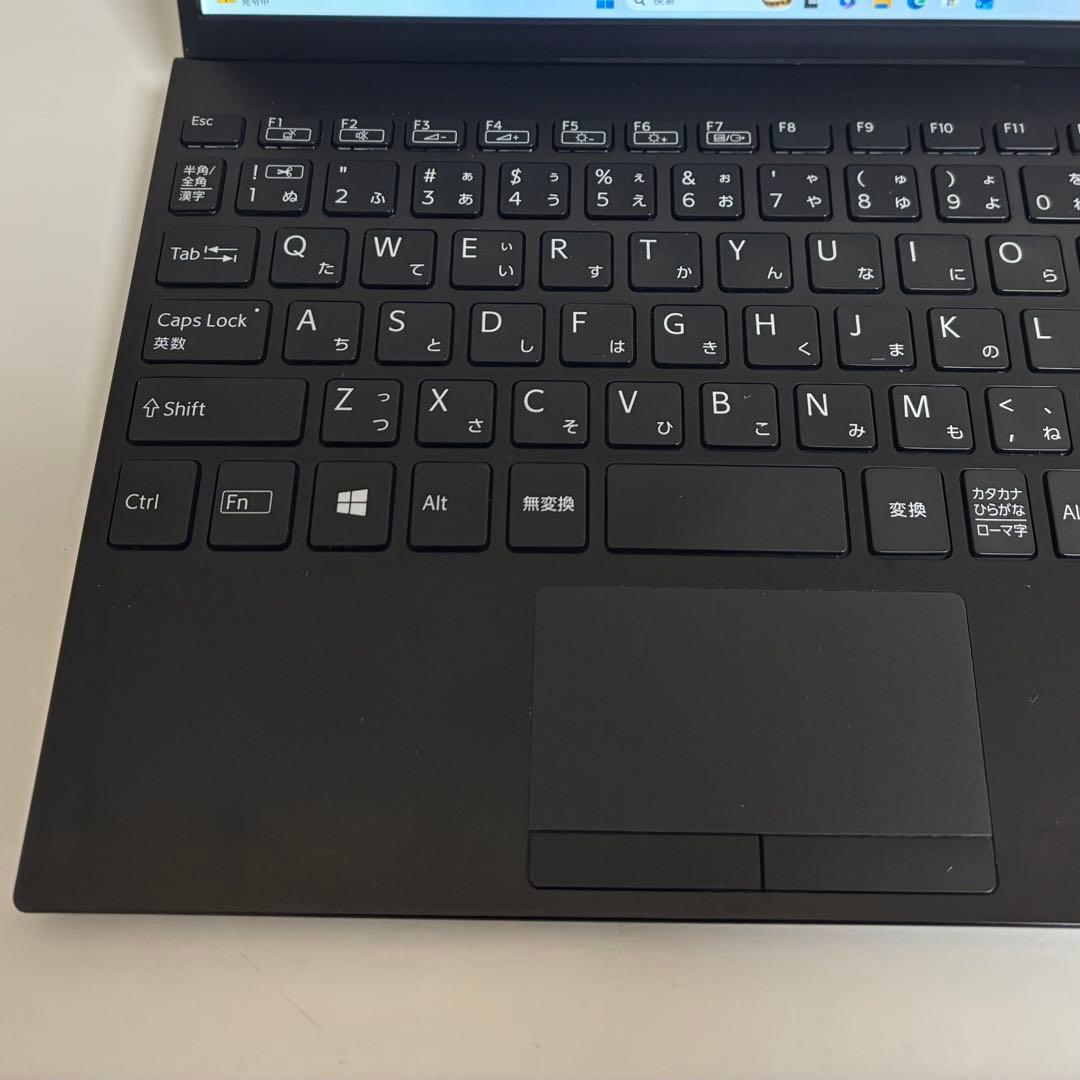 VAIO Pro 第8世代i5 8265-u SSD 256GB 8G