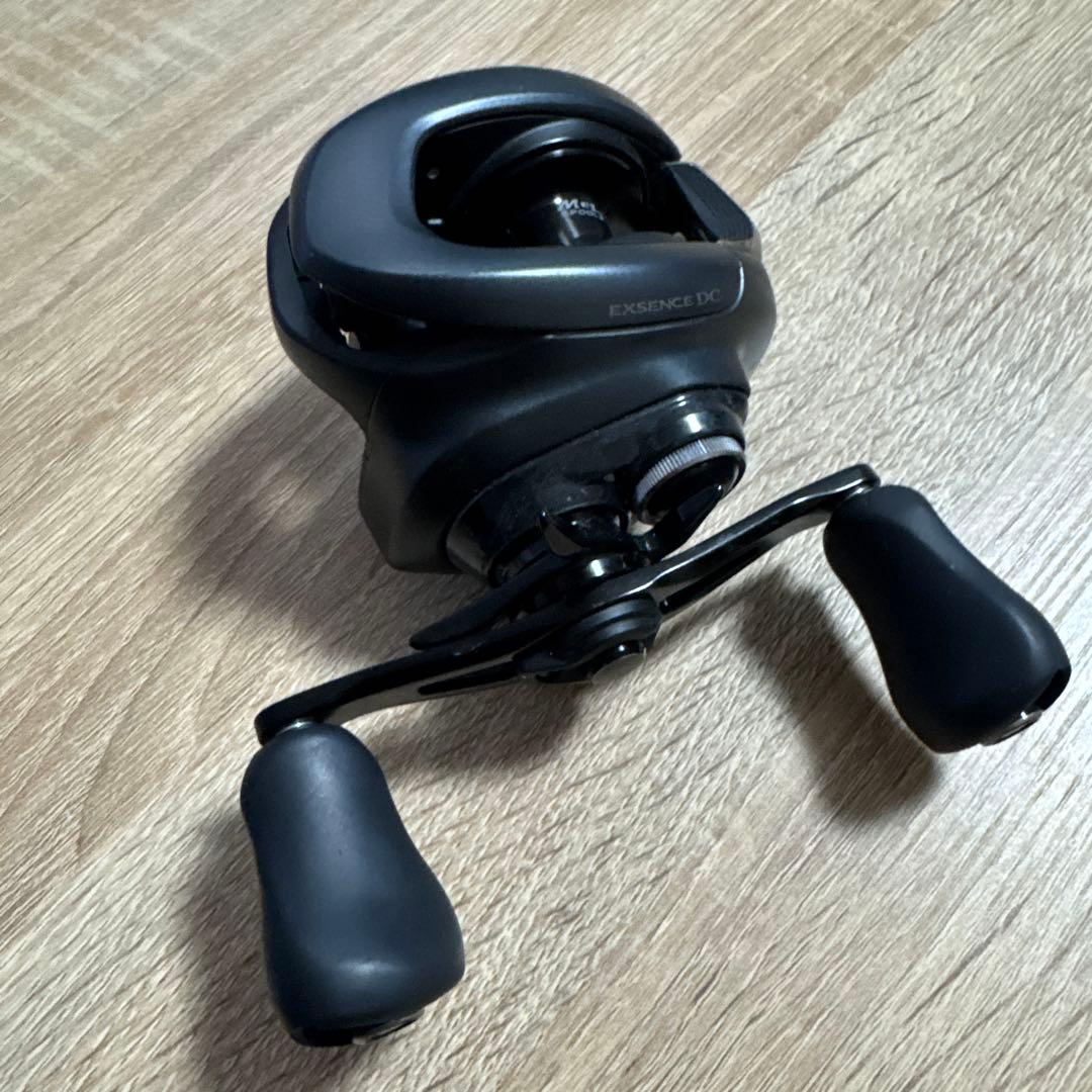 ヒ*ル様 22エクスセンスDC XG 極美品　機関良好！ シマノ（SHIMANO） 22 エクスセンス DC XG RIGHT 右ハンドル (2022年
