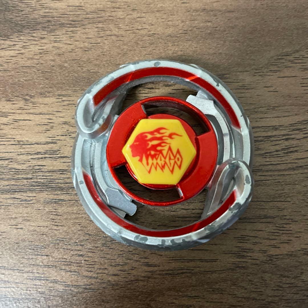 メタルファイトベイブレード 初代ビルゴ 赤 - メルカリ