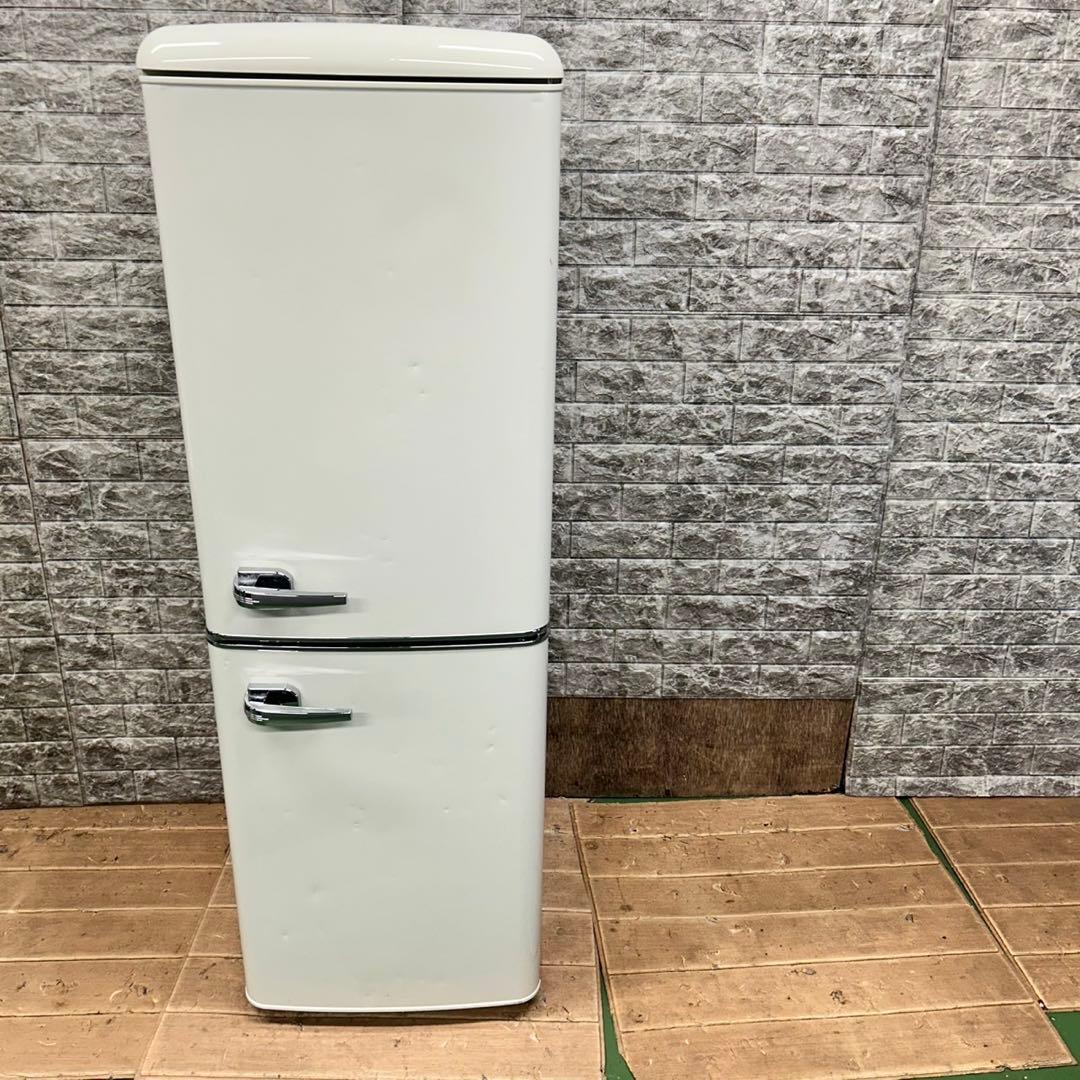 713 冷蔵庫 小型 一人暮らし 右開き 極美品 200L弱 レトロ調 保証込