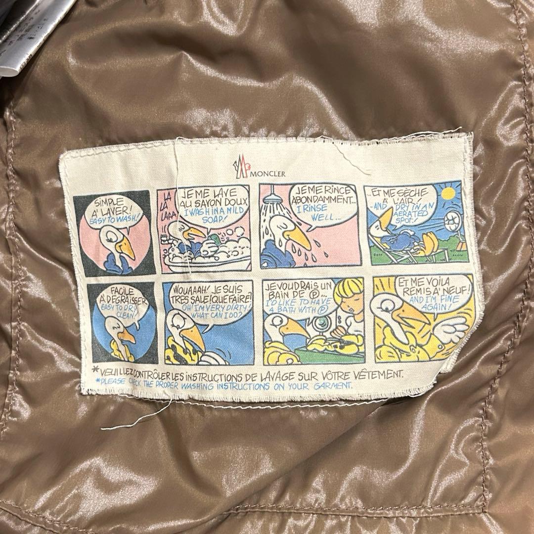 MONCLER モンクレール ビッグワッペン ダウン - メルカリ