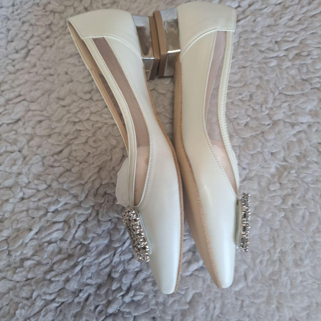 DIANA ホワイト ポインテッドトゥ フラットシューズお値引き交渉