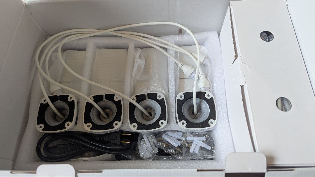 A-ZONE 800万画素 POE給電防犯カメラキットの通販はau PAY マーケット