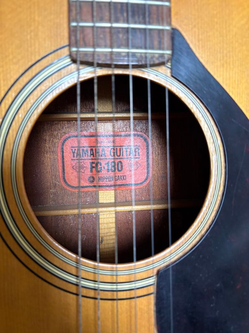 Yamaha FG-180 アコースティックギター ハードケース付き - メルカリ