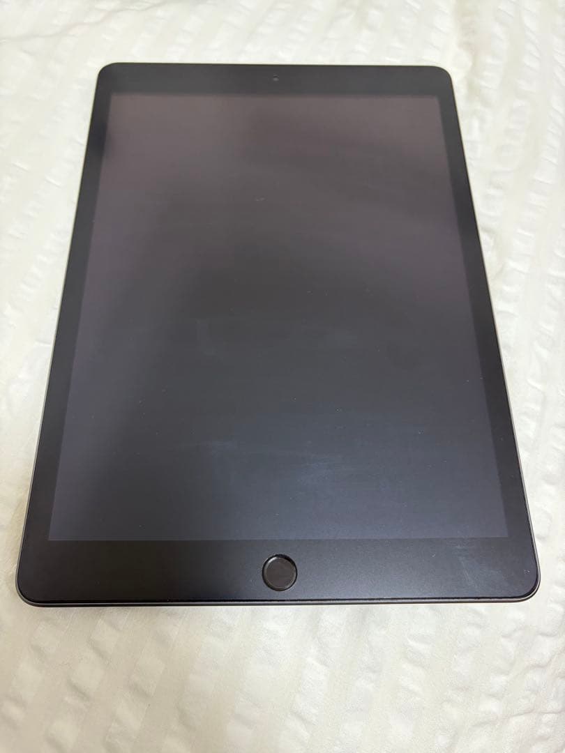 iPad (第7世代) Wi-Fi 32GB スペースグレー