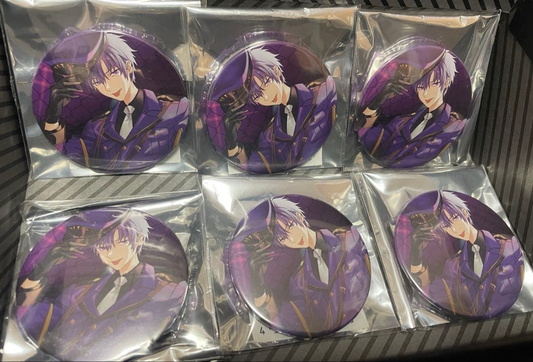 浦島坂田船 志麻 しまさか 缶バッジ - メルカリ