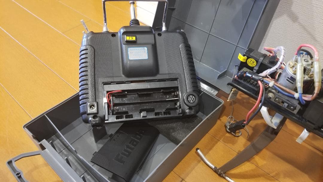 電動ラジコンヘリ 京商製EPコンセプト・ ヒューズ500ボディ付き - メルカリ