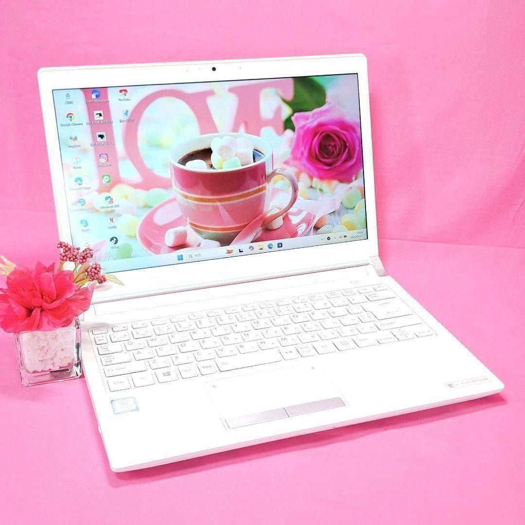 D33 小型 東芝ノートパソコン 第6世代i3/SSD/8G Windows11 - メルカリ