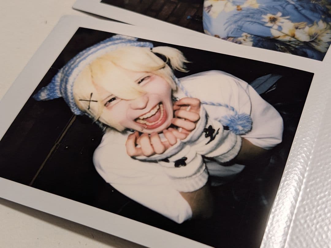 Poltergeist てん ピンチェキ メン地下 ⑤