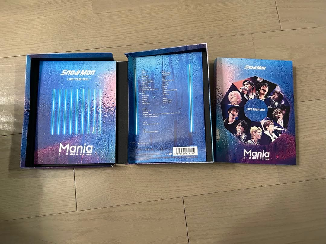 Snow Man LIVE TOUR 2021 Mania DVD - メルカリ