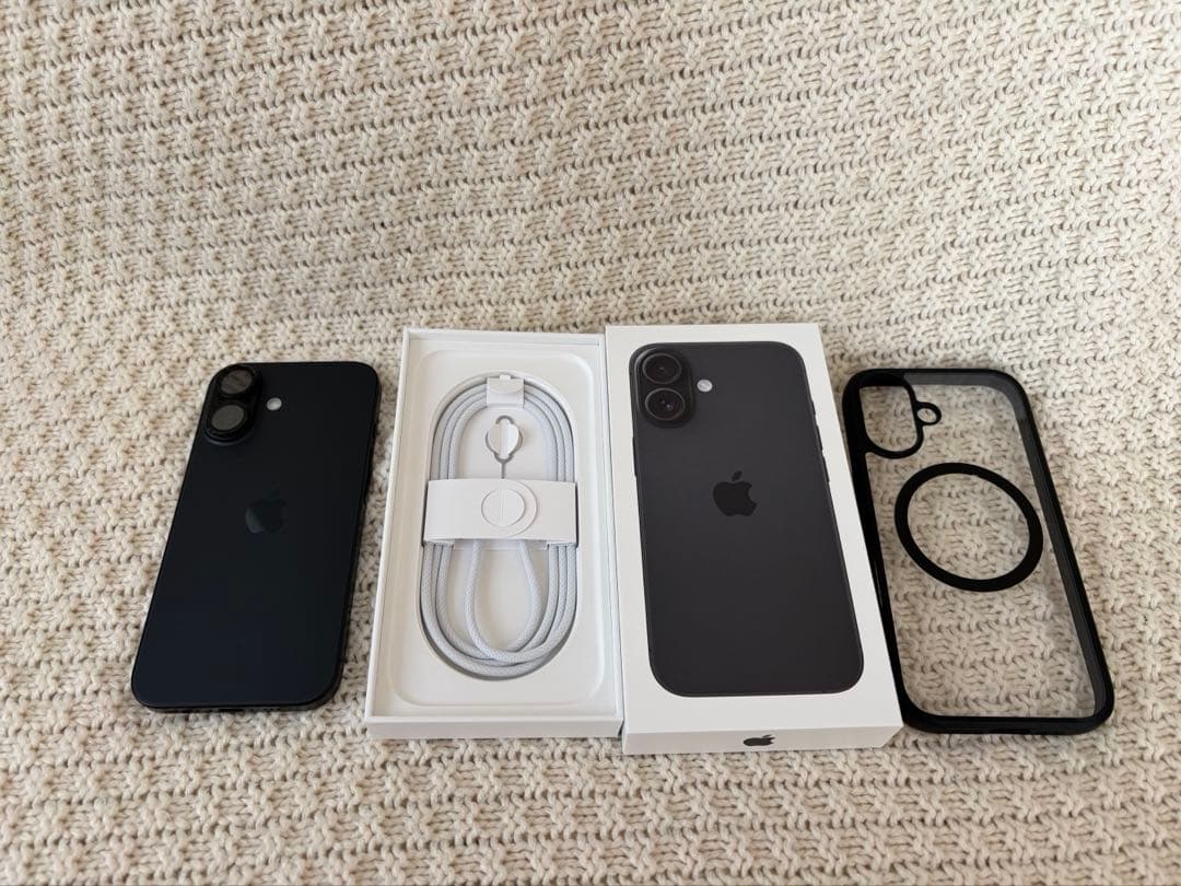 iPhone16 本体　128GB ブラック Amazon | Apple iPhone 16 (128 GB) - ブラック SIMフリー 5G対応