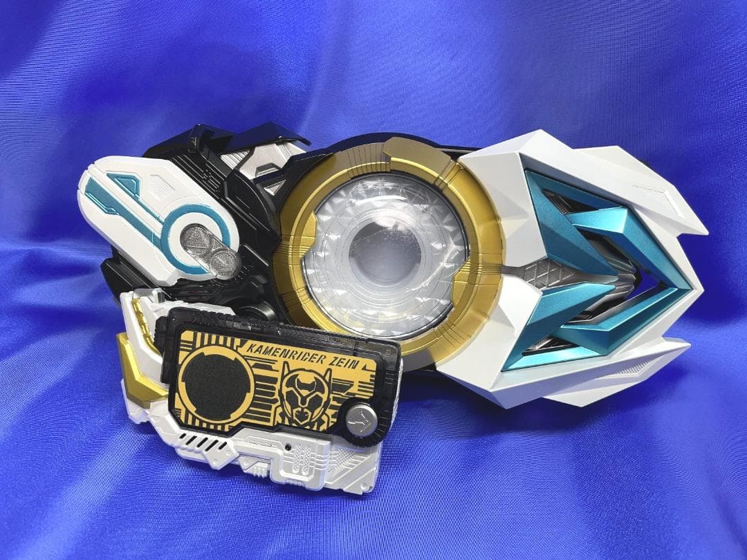 仮面ライダーゼロワン ゼイン風ドライバー（重塗装＆発光）＆プログ