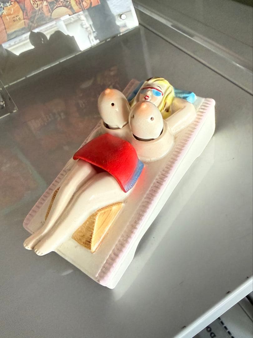 ラ*口様 1950s アンティーク　ヌード　ガール　ピンナップ　ソルト&ペッパー 1950s アンティーク ヌード ガール ピンナップ ソルト&ペッパー 陶器製