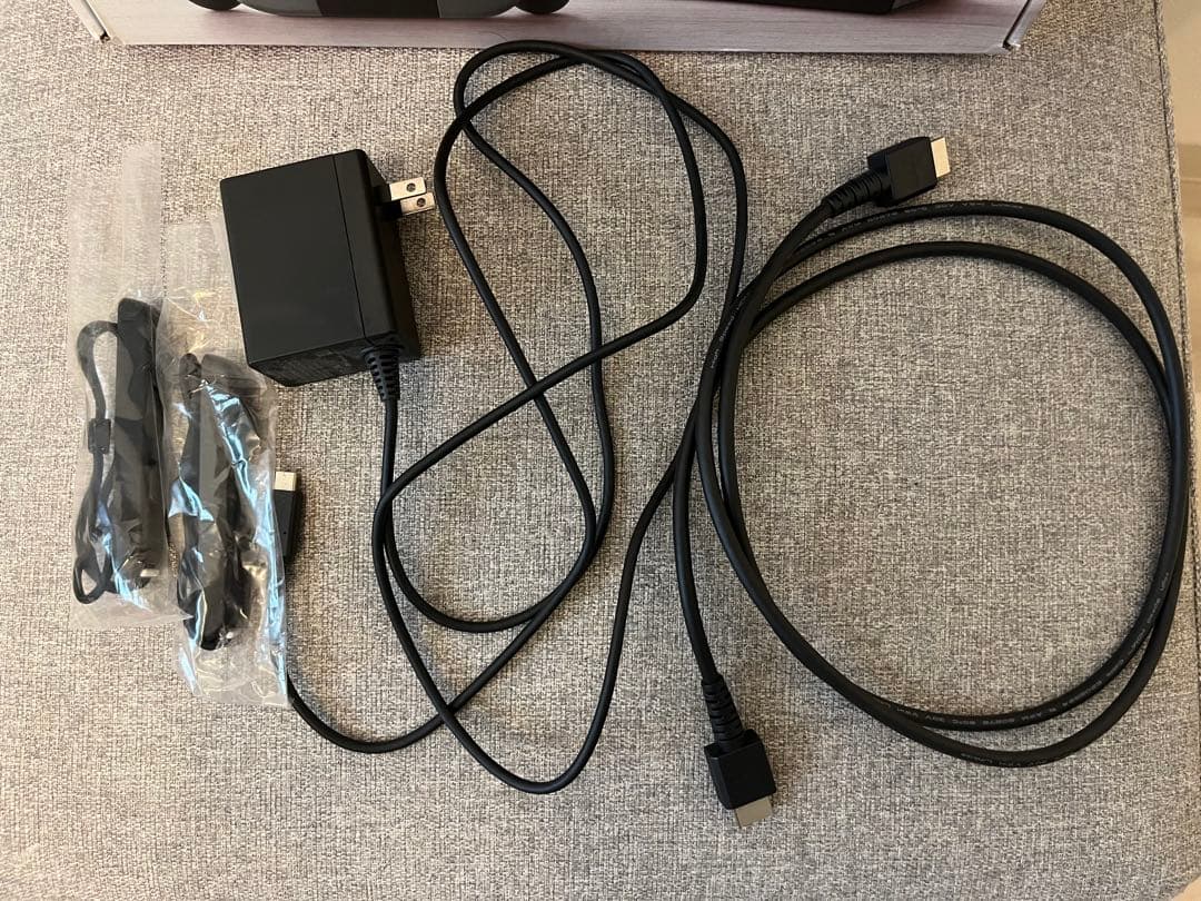 Nintendo Switch グレー 本体HAC-001 ➕カセット2点 - メルカリ